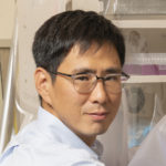 jun huh headshot